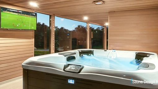 Prémiový jacuzzi pre 4 osoby 