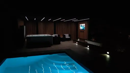 Wellness, sauna, vírivka, bazén! - kZabudni každodenný život, hoci každý deň Wellness, sauna, vírivka, bazén! - kZabudni každodenný život, hoci každý deň